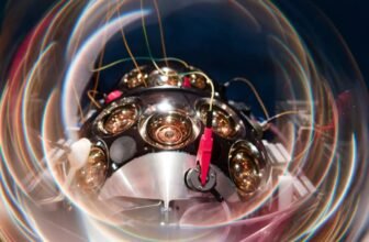 Dive Into the Elusive World of Particles With the International Physics Photowalk Finalists