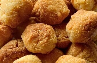 Grandma’s Scorching Water Cornbread (Crispy Exterior, Mushy Inside)